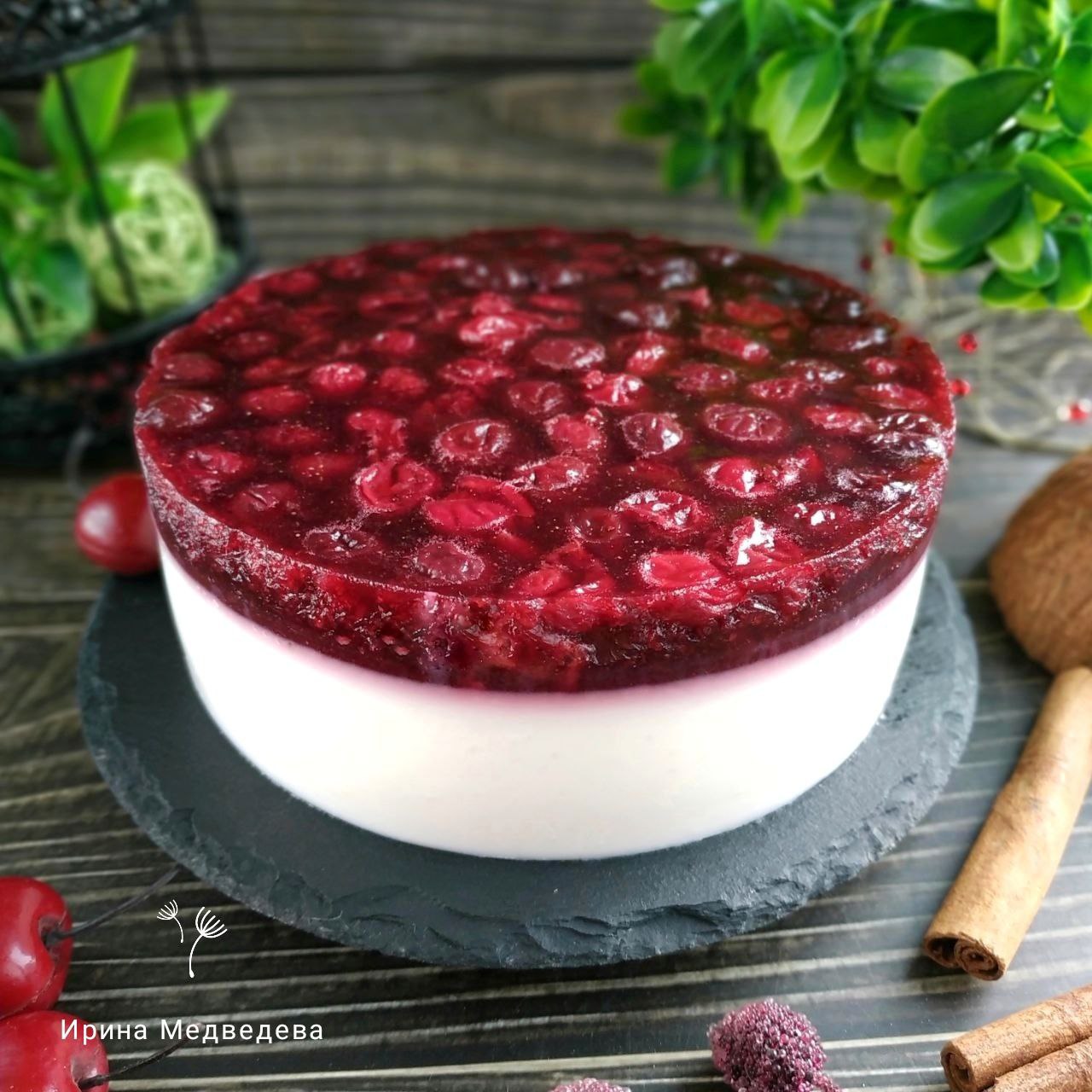 Чизкейк “Вишня – кокос”